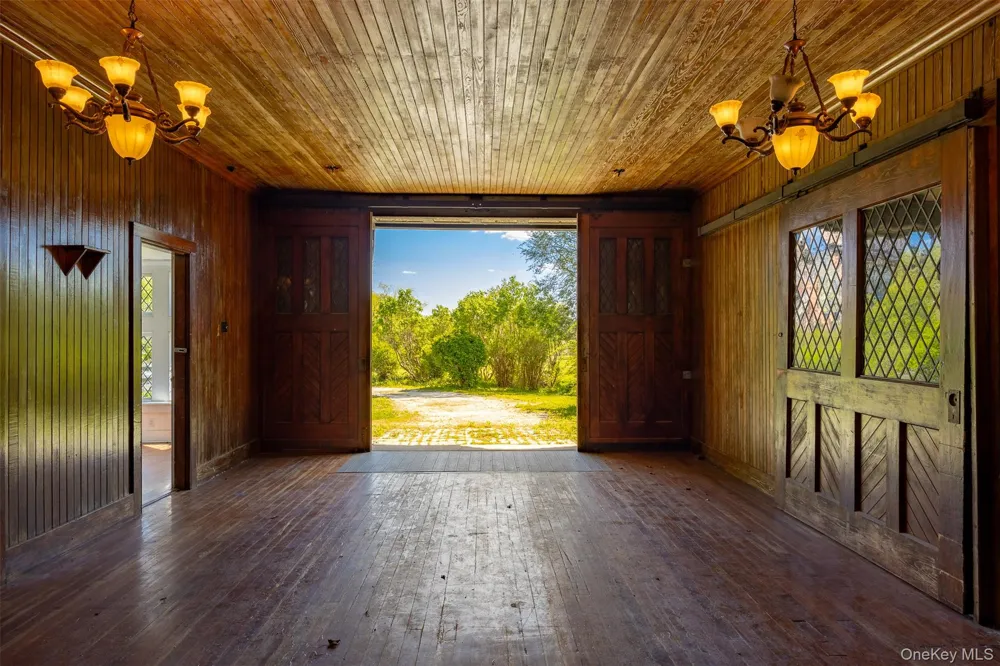 618 Quaker Hill Road Pawling, NY 12564