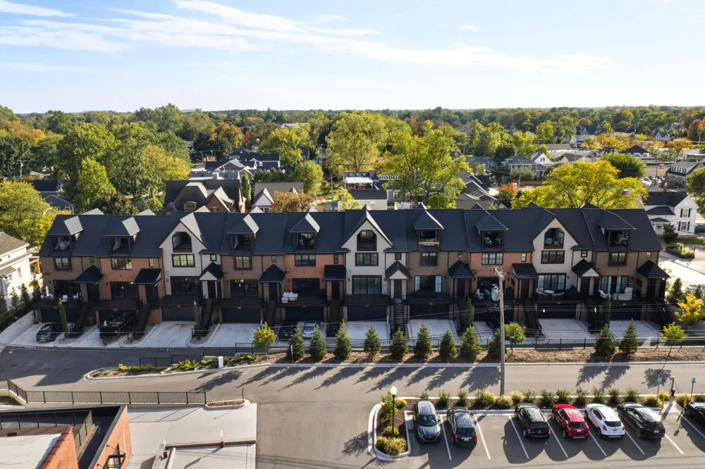 644 Maple Street Plymouth, MI 48170