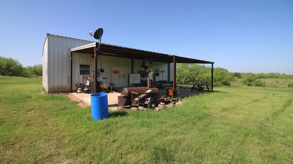 401 CR 498 Goldsboro, TX 79519