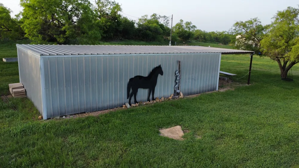 401 CR 498 Goldsboro, TX 79519