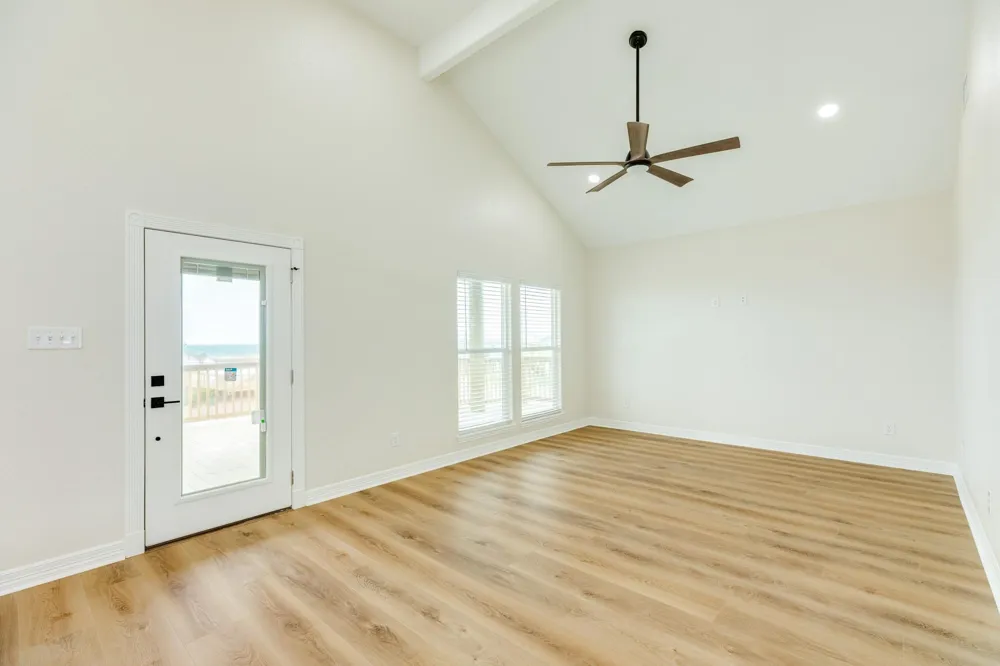 1106 White Cap Drive Surfside Beach, TX 77541