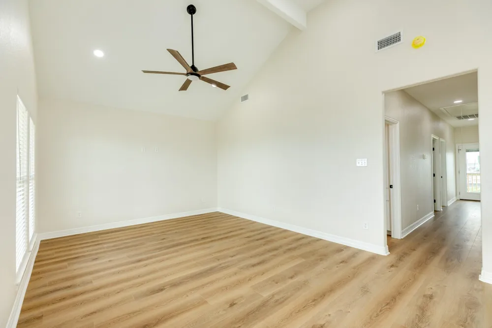 1106 White Cap Drive Surfside Beach, TX 77541