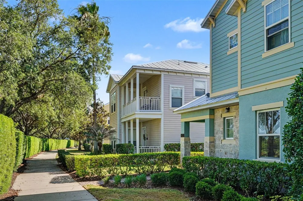 1432 REUNION BOULEVARD Reunion, FL 34747