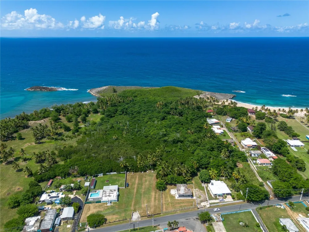 Carr 681 Km 4.5 BO.ISLOTE Arecibo, PR 00613