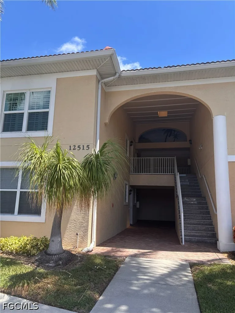 McGregor Boulevard #104 Fort Myers, FL 33919