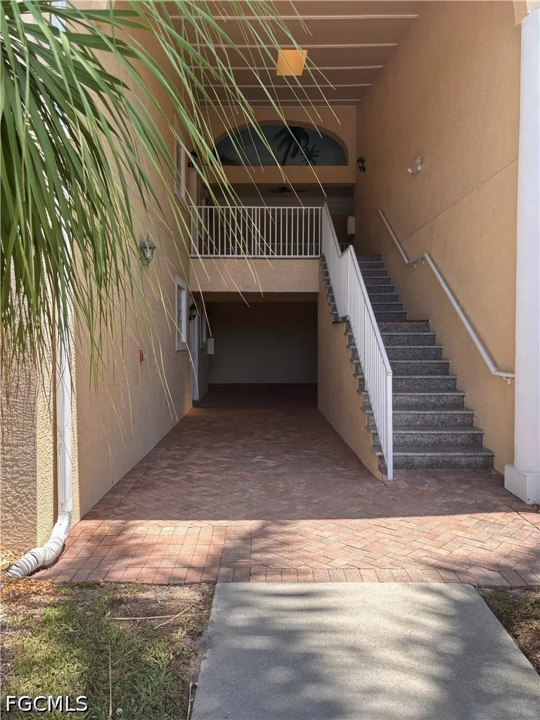 McGregor Boulevard #104 Fort Myers, FL 33919