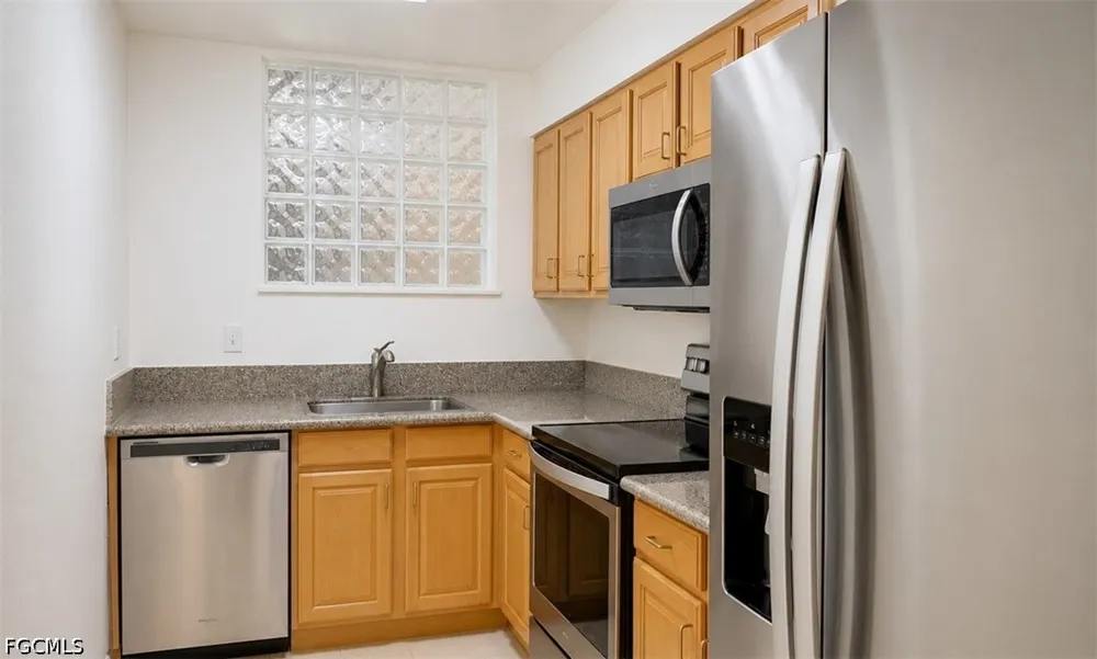 McGregor Boulevard #104 Fort Myers, FL 33919