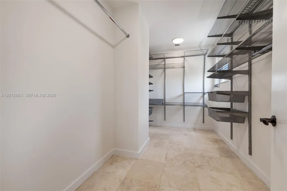 349 Madeira Ave #349 Coral Gables, FL 33134