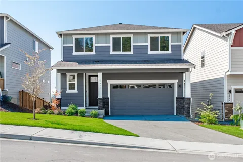 2031 NE Norseman Way