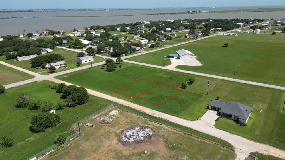 Meadowlark Drive Palacios, TX 77465