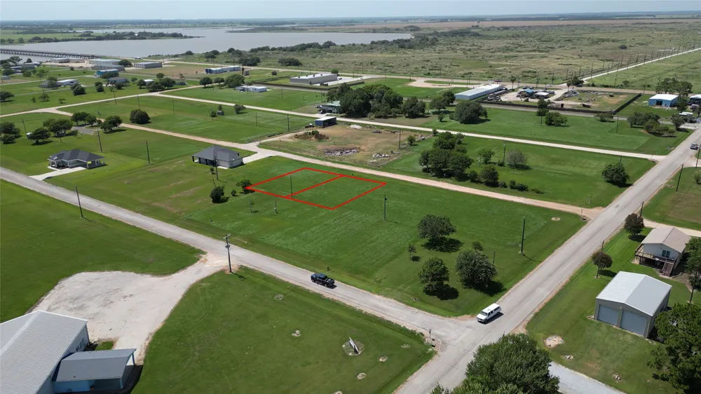 Meadowlark Drive Palacios, TX 77465