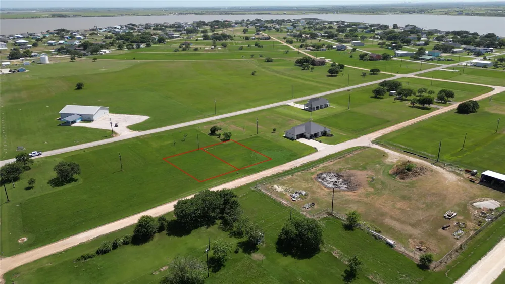 Meadowlark Drive Palacios, TX 77465
