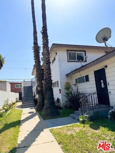 10218 Darby Avenue #3