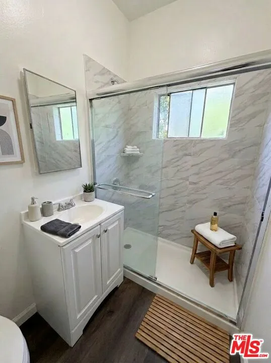 1833 S St Andrews Place #2 Los Angeles, CA 90019