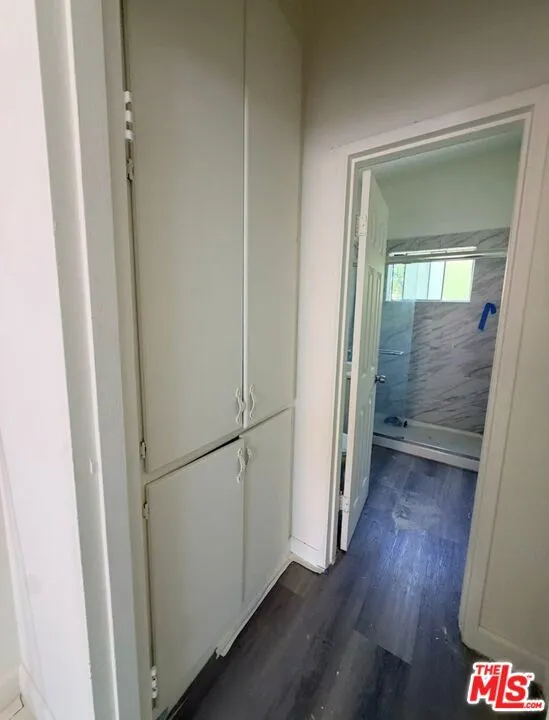 1833 S St Andrews Place #2 Los Angeles, CA 90019