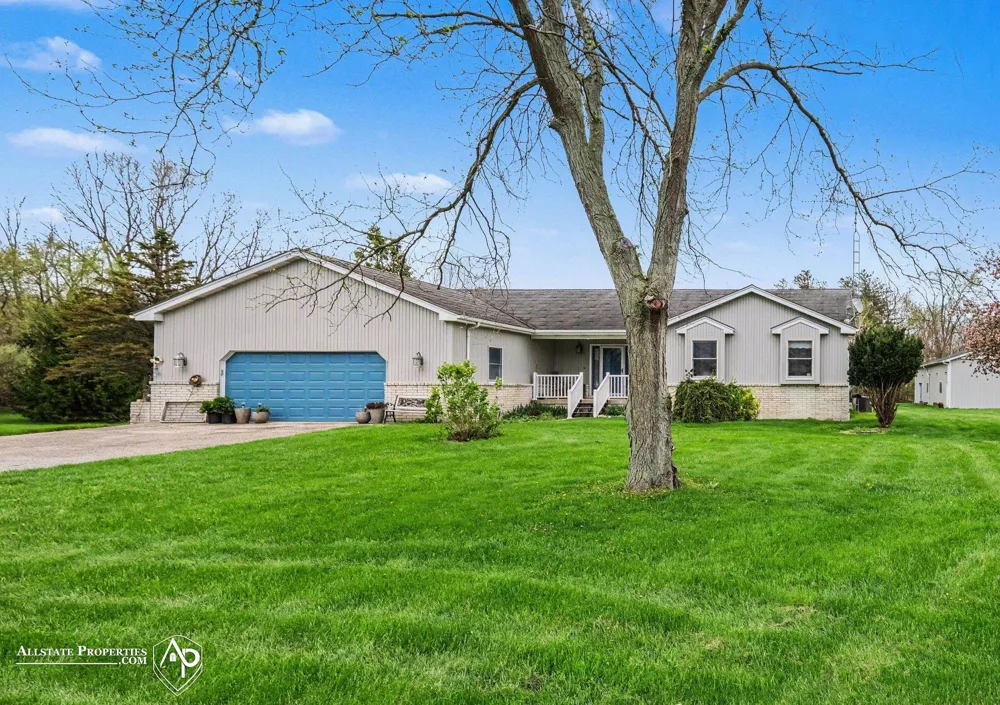 12301 S New Lothrop Road Burns Township, MI 48418