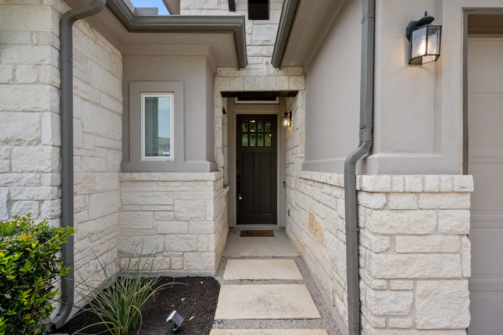 12513 Javea Drive Austin, TX 78739
