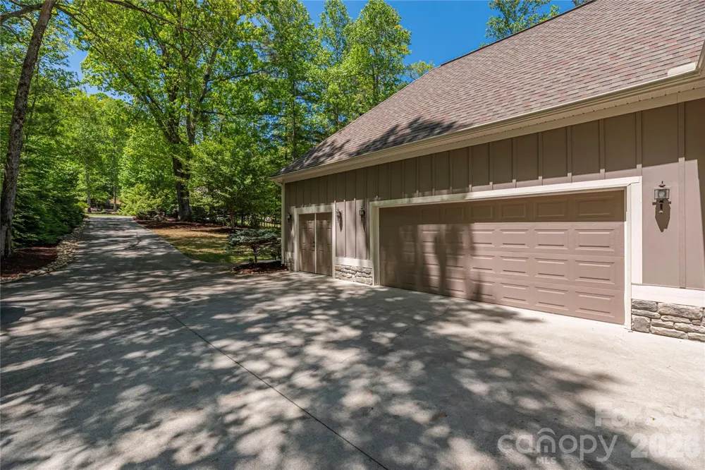 349 Freedom Trail Court Zirconia, NC 28790
