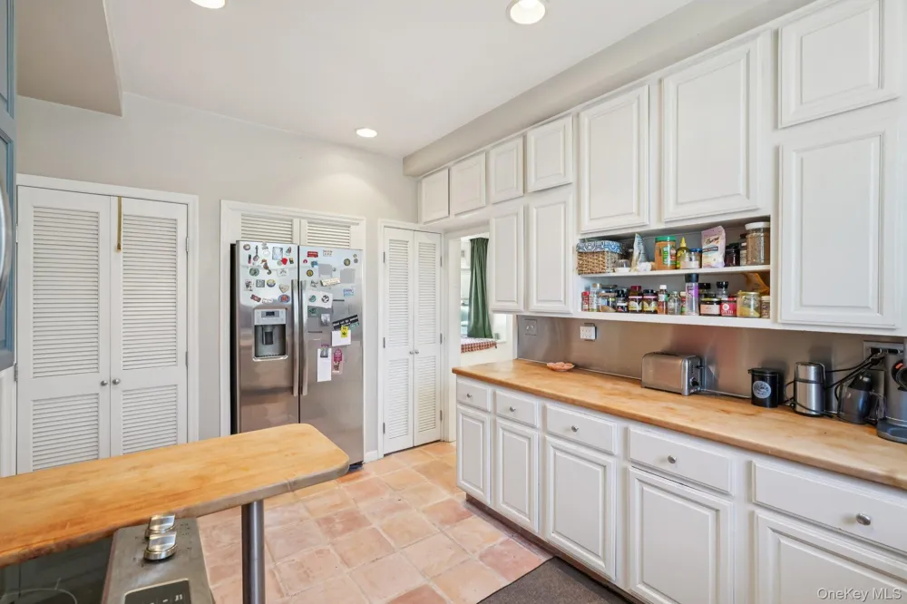 56 Clubhouse Road Tuxedo Park, NY 10987