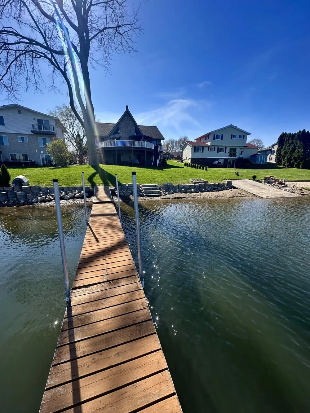 3750 Loch Drive Highland, MI 48357