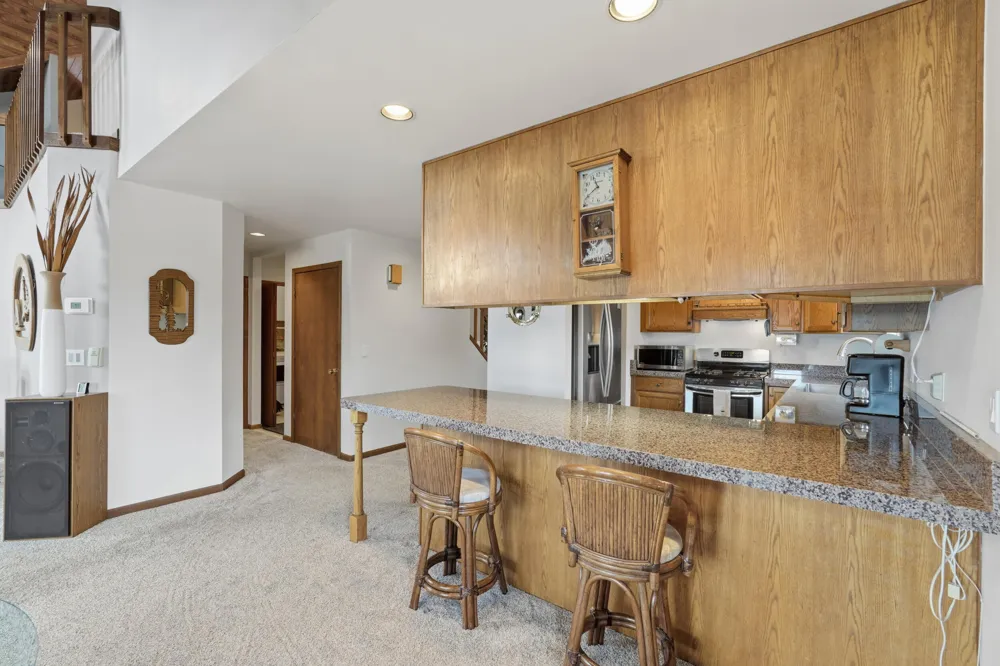 3750 Loch Drive Highland, MI 48357