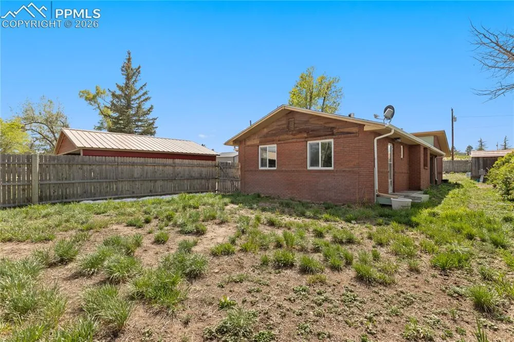 607 Navajo Avenue Simla, CO 80835