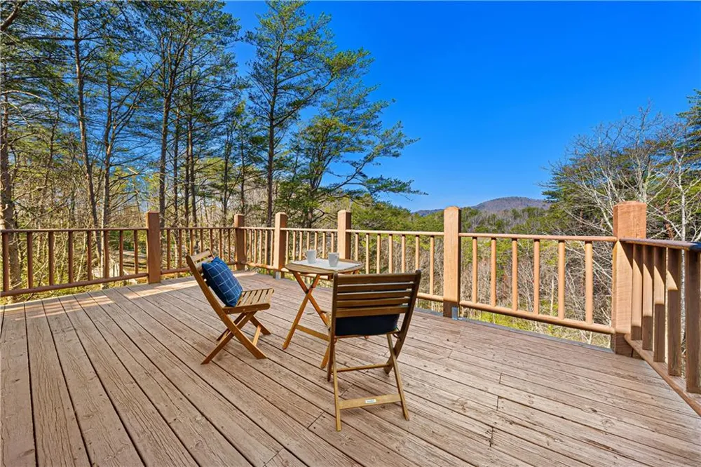 451 Pinecrest Road Sautee Nacoochee, GA 30571