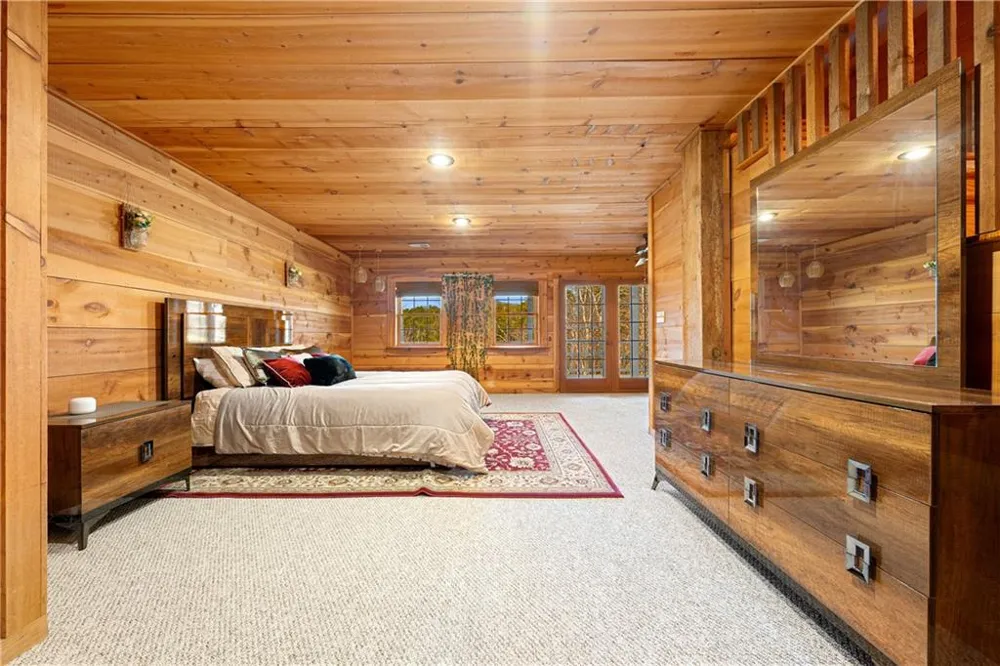 451 Pinecrest Road Sautee Nacoochee, GA 30571