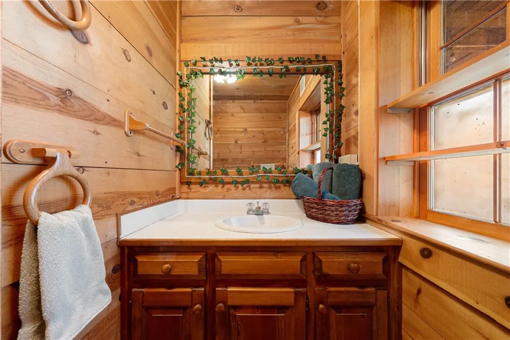 451 Pinecrest Road Sautee Nacoochee, GA 30571