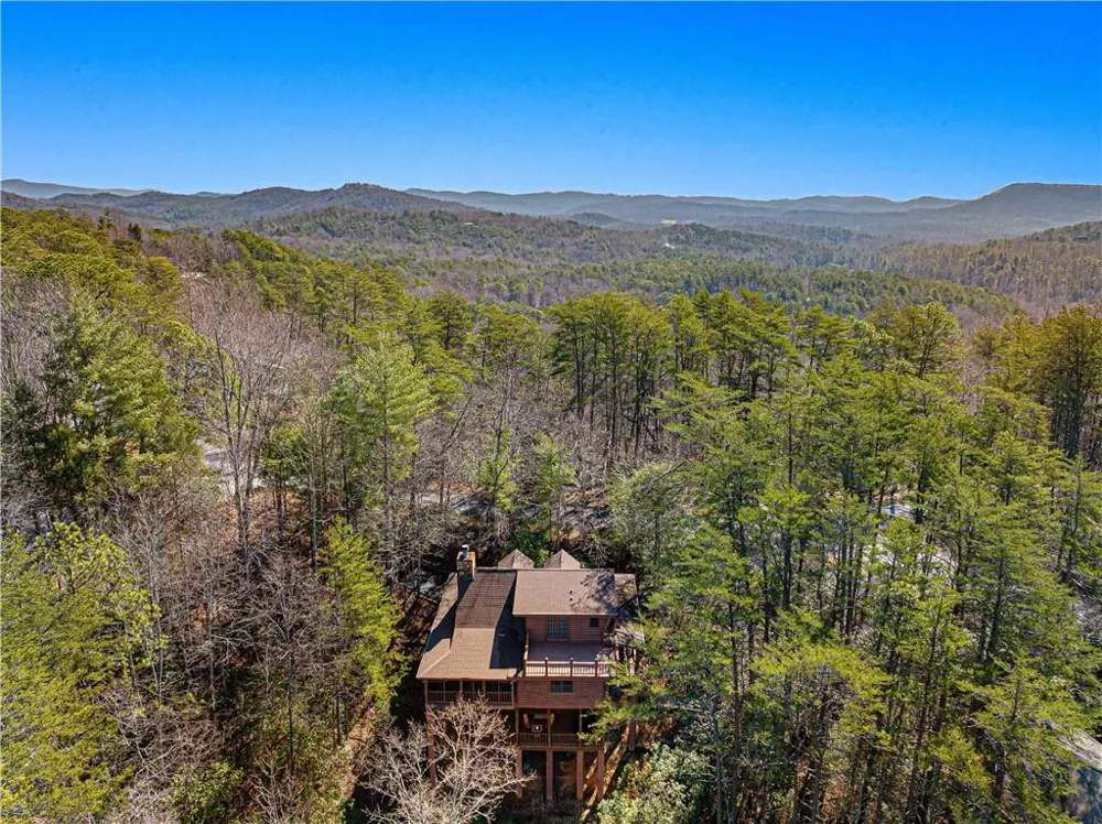451 Pinecrest Road Sautee Nacoochee, GA 30571