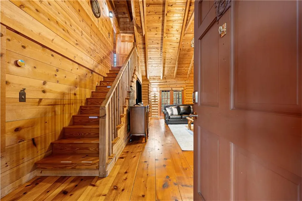 451 Pinecrest Road Sautee Nacoochee, GA 30571