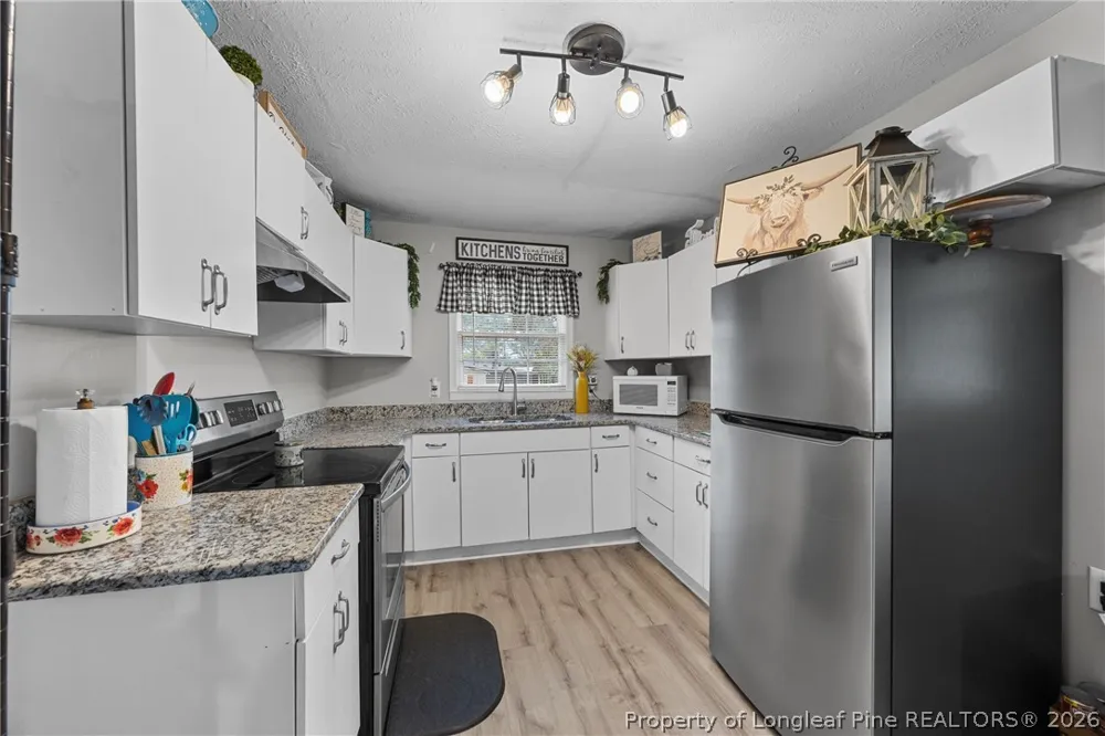 29844 Turnpike Road Wagram, NC 28396