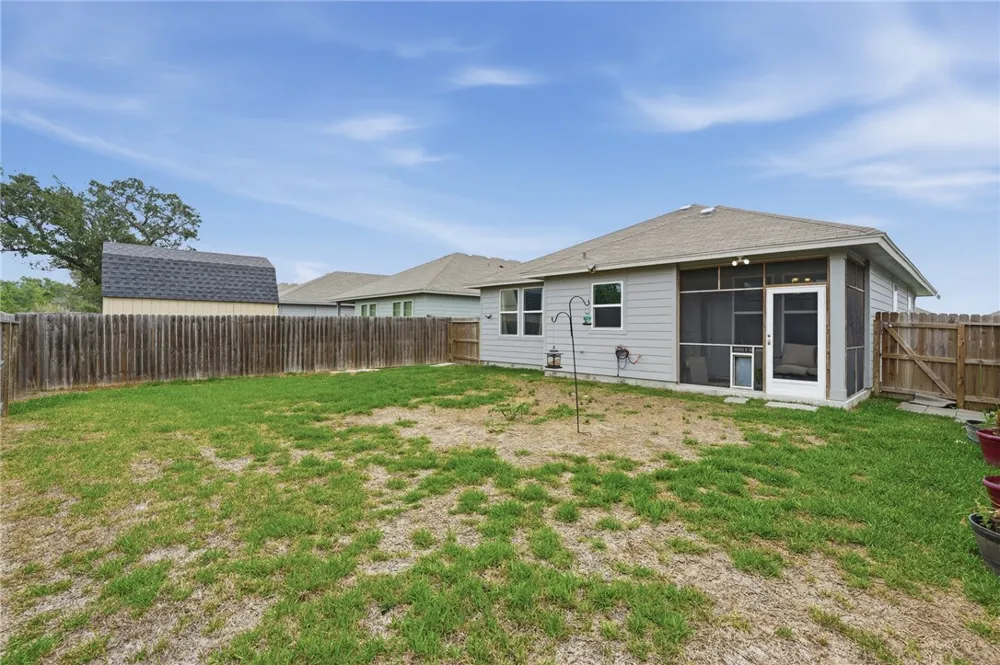 1924 Shellbank Avenue Aransas Pass, TX 78336