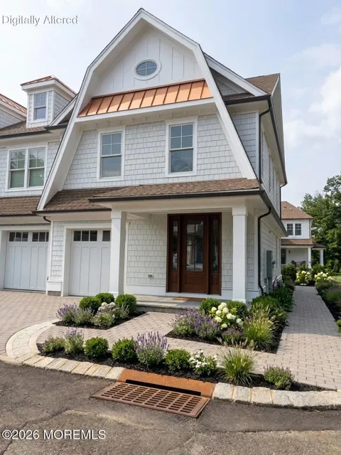 8 Lauriston Court