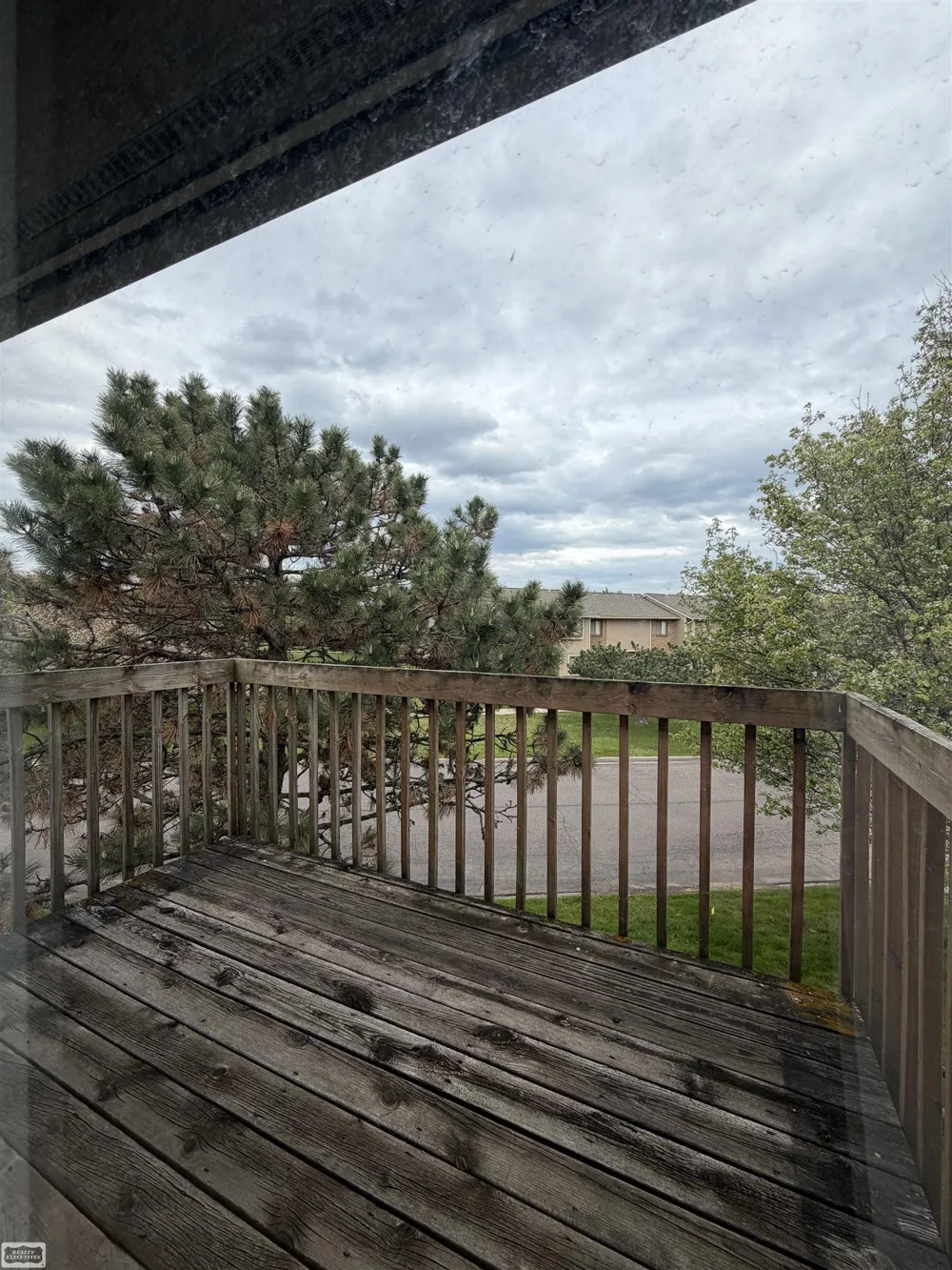 31867 Nardelli Lane Roseville City, MI 48066
