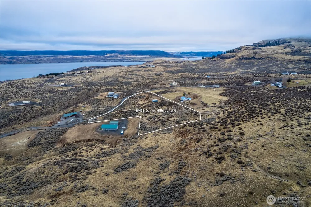 46435 Sunny Hills Lane Grand Coulee, WA 99133