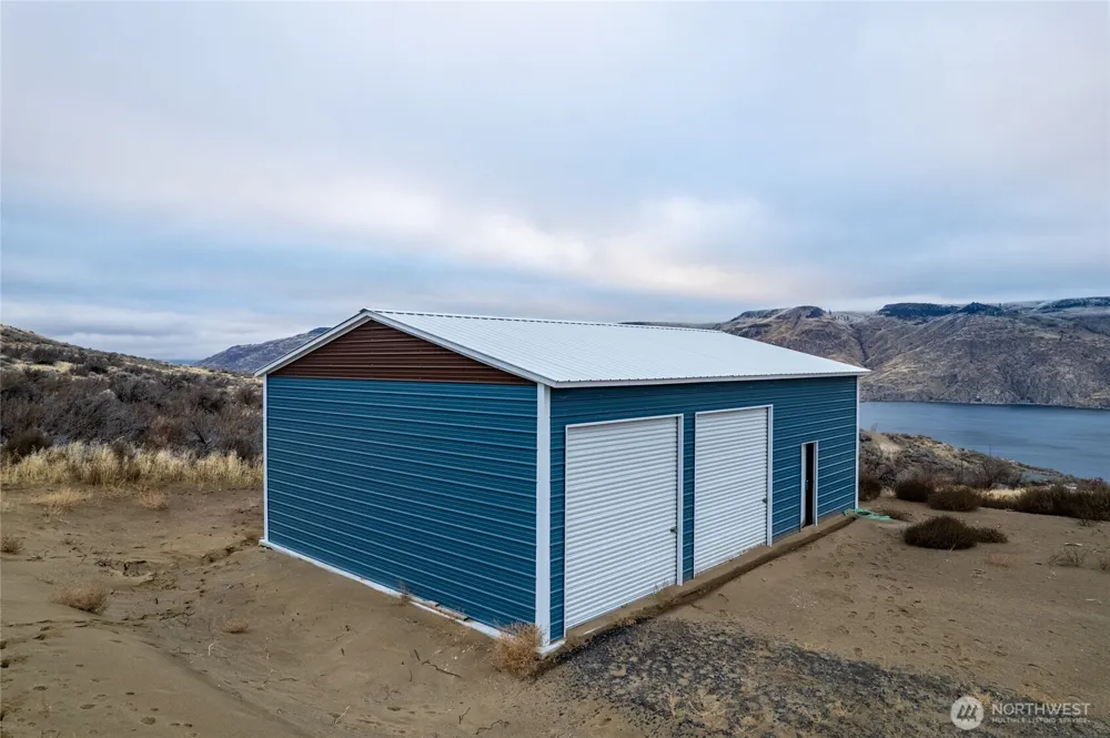 46435 Sunny Hills Lane Grand Coulee, WA 99133