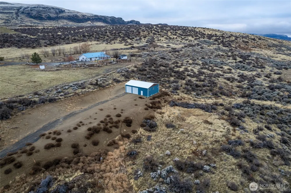 46435 Sunny Hills Lane Grand Coulee, WA 99133