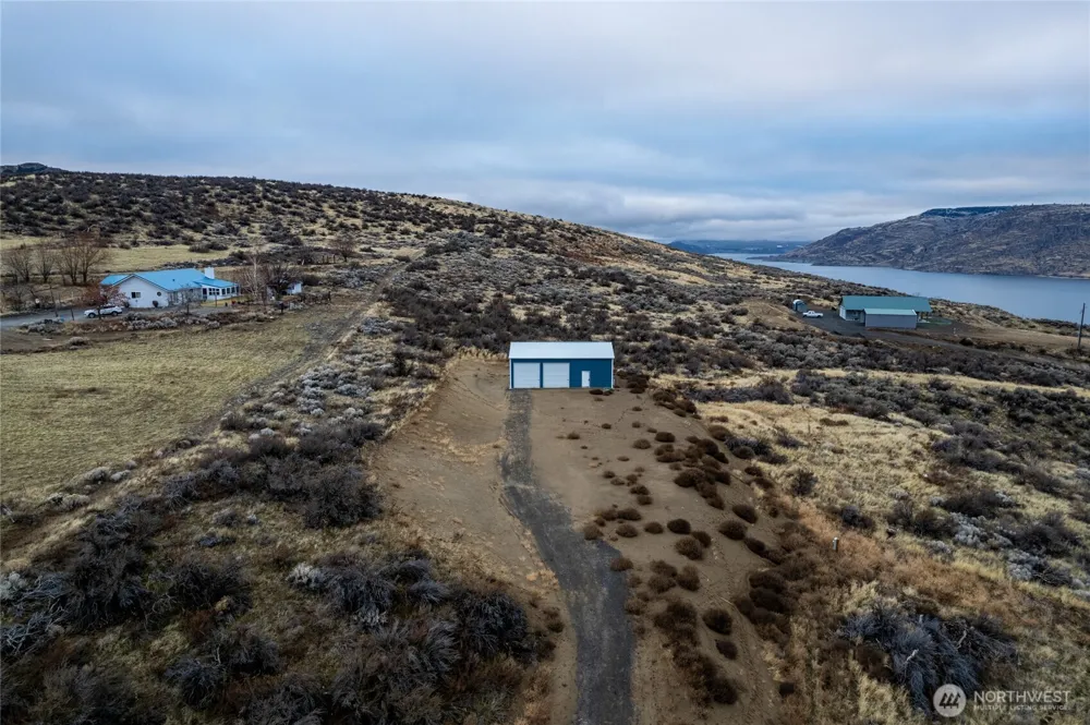 46435 Sunny Hills Lane Grand Coulee, WA 99133