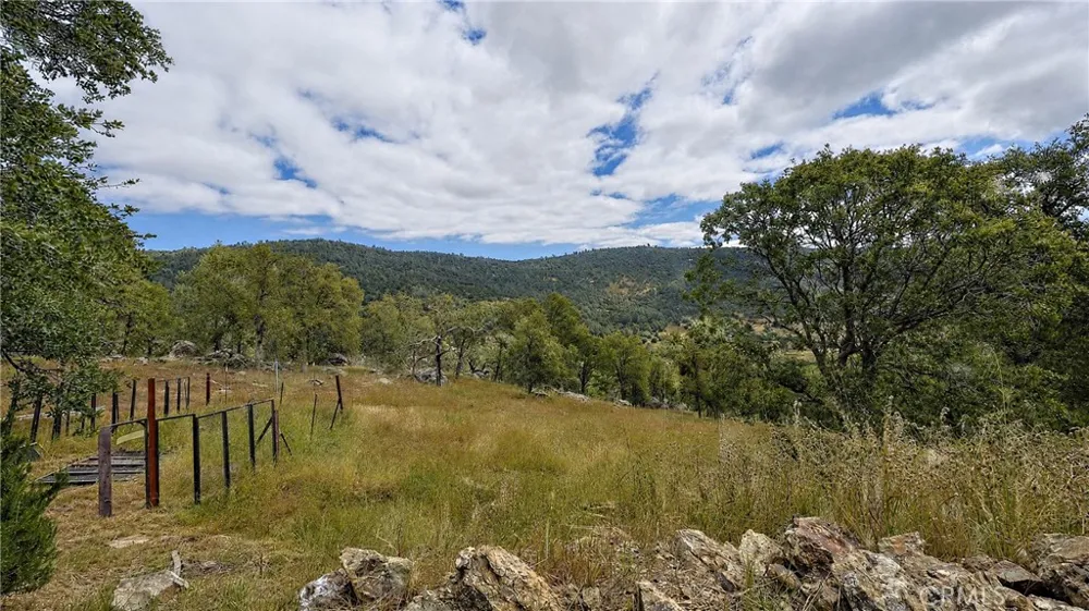 5616 Gold Creek Mariposa, CA 95338