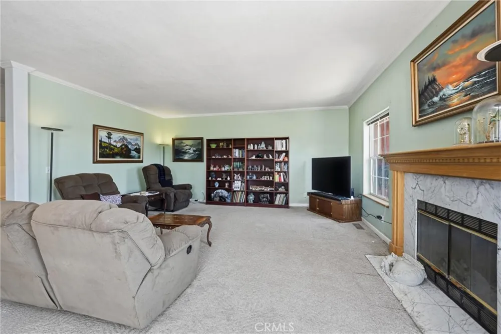 17860 Deer Hill Hidden Valley Lake, CA 95467
