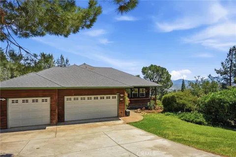 17860 Deer Hill