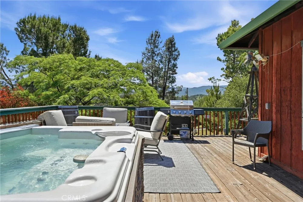 17860 Deer Hill Hidden Valley Lake, CA 95467
