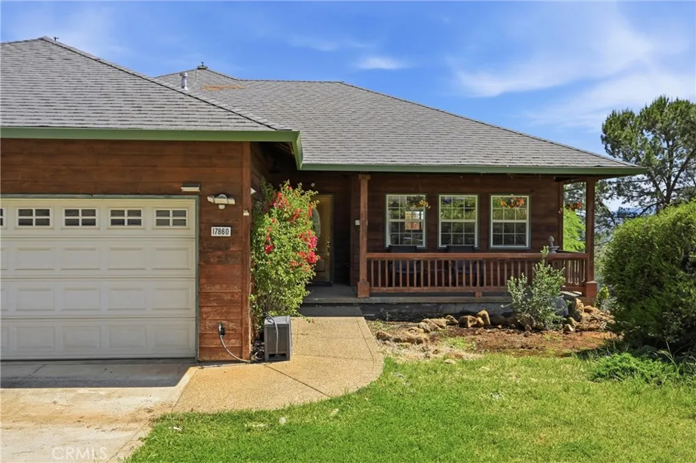 17860 Deer Hill Hidden Valley Lake, CA 95467