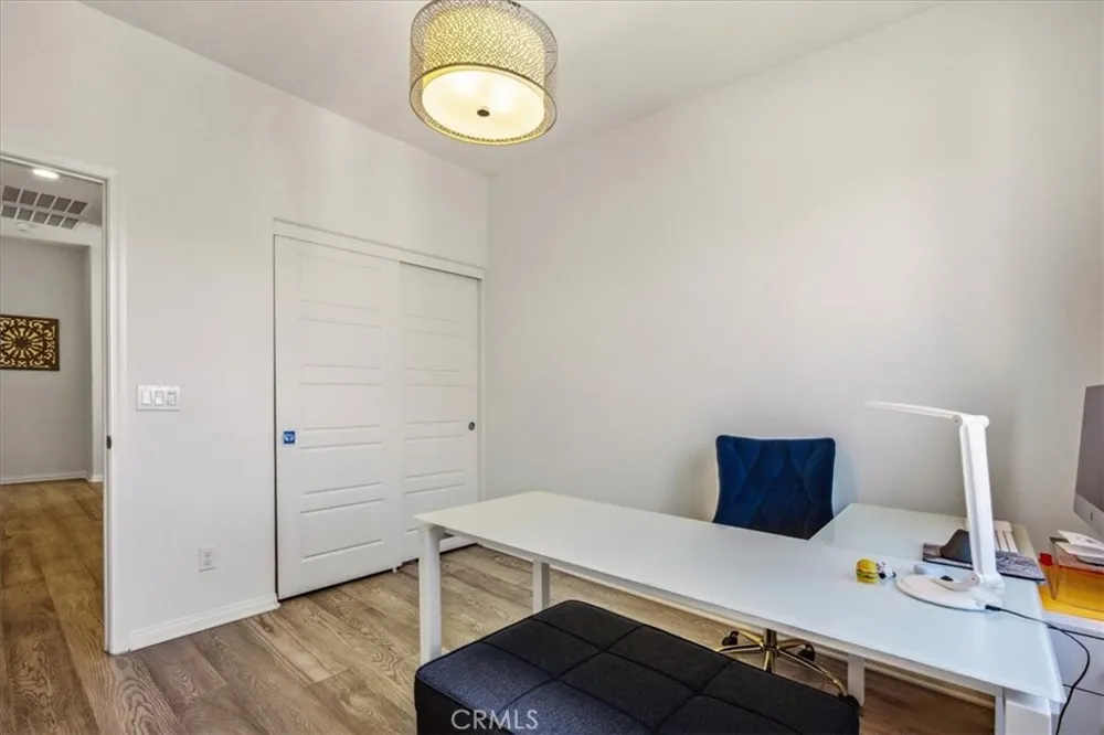 786 Plum #108 Pomona, CA 91767