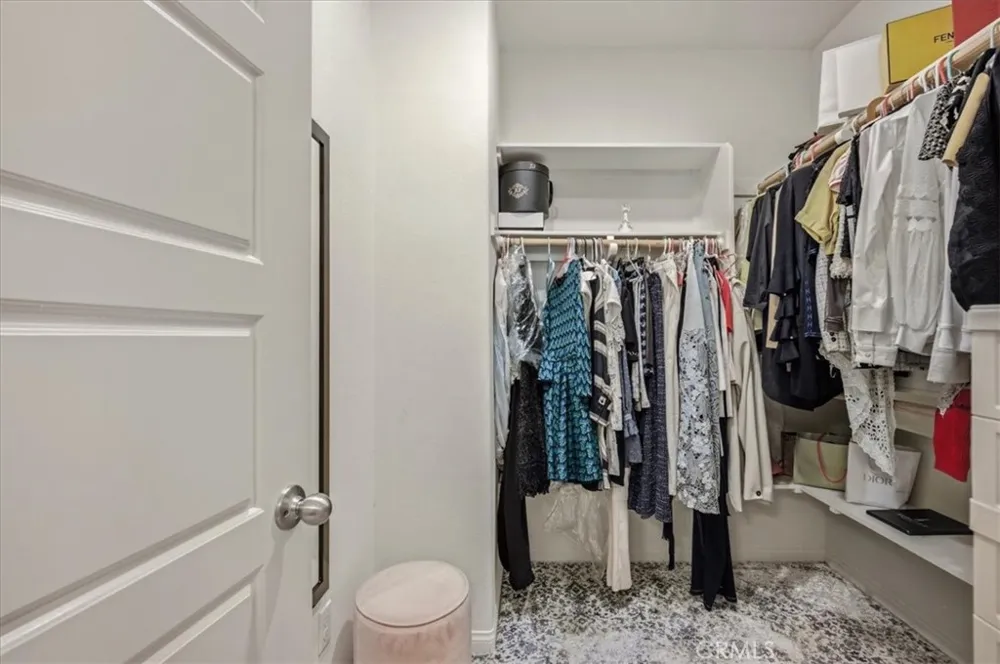 786 Plum #108 Pomona, CA 91767