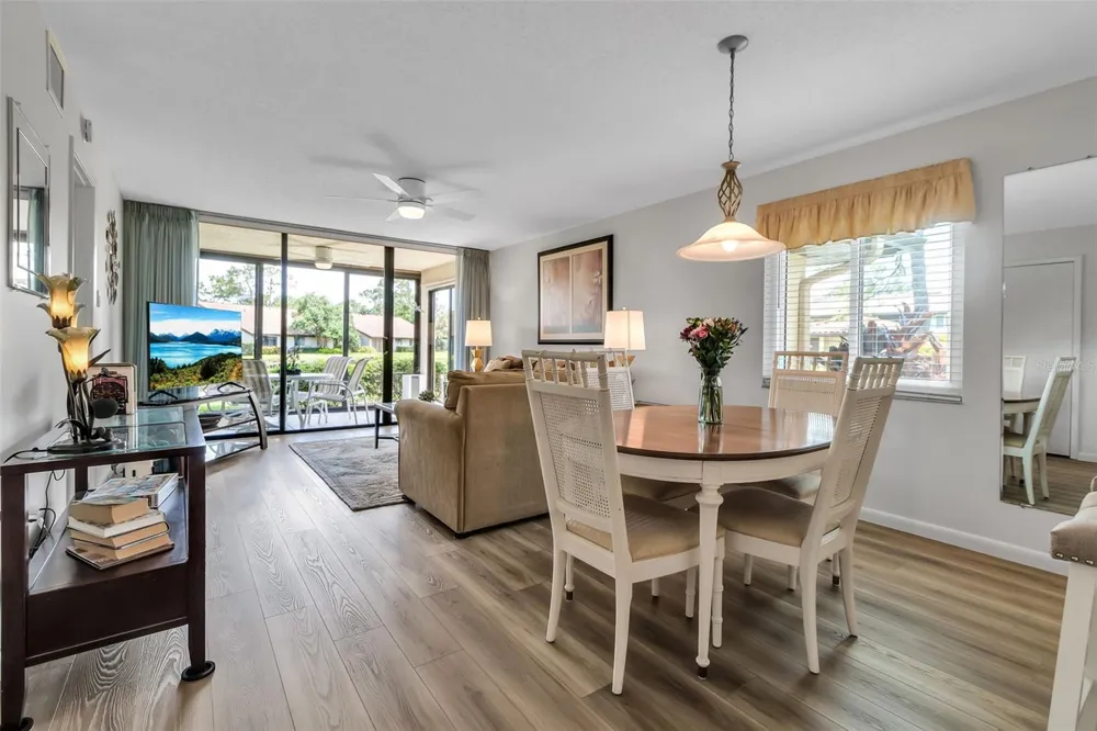 5224 LAKE VILLAGE DRIVE #67 Sarasota, FL 34235