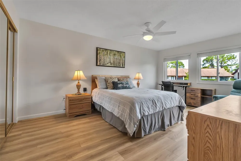 5224 LAKE VILLAGE DRIVE #67 Sarasota, FL 34235