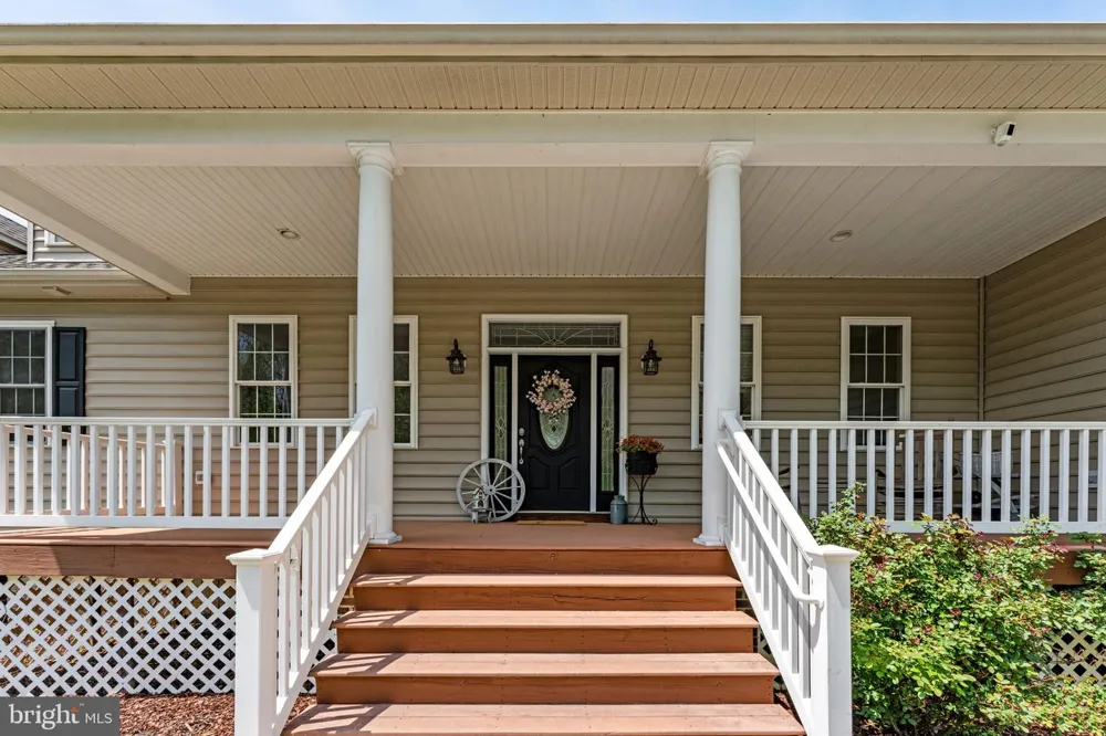 7312 OAK LANE Marshall, VA 20115