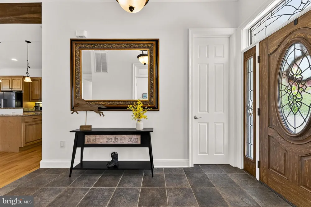 7312 OAK LANE Marshall, VA 20115